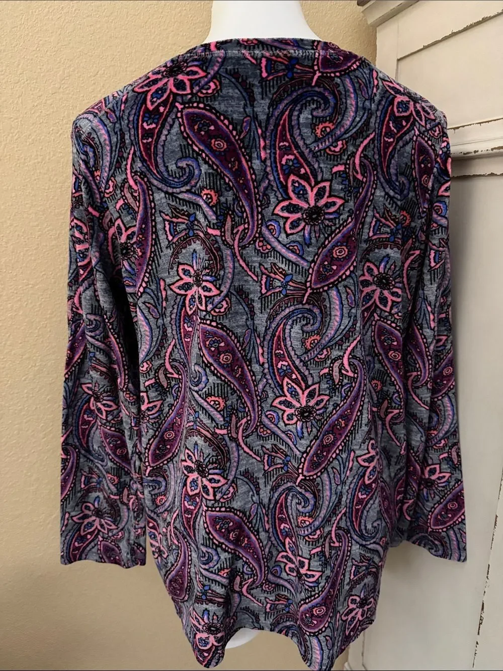 Cuddle Duds Climate Right Paisley Floral Long Sleeve PJ Top in Pink and Gray
